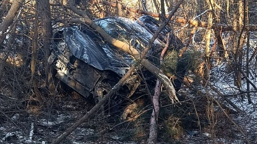 В Аннинском районе полицейские спасли семью из горевшего автомобиля