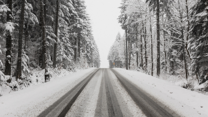 В период аномальных морозов на воронежских трассах обустроят пункты обогрева