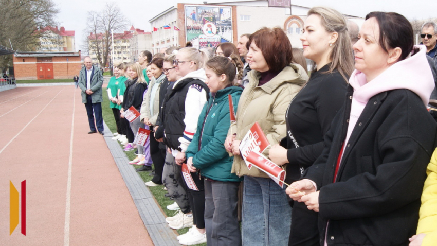 В Боброве прошли региональные соревнования сотрудников МФЦ