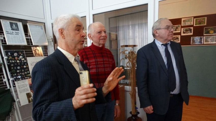 В Коршевской школе Бобровского района прошло торжественное открытие Музея памяти Сергея Есенина
