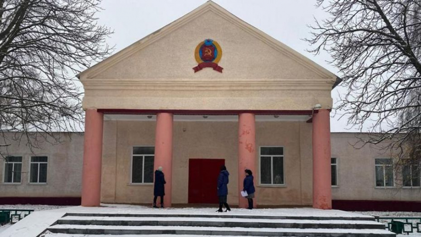 В Эртильском селе обновили ДК