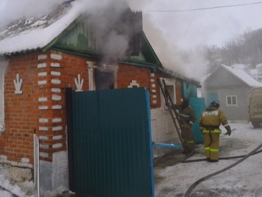 На выходных в Панинском районе произошло сразу два пожара