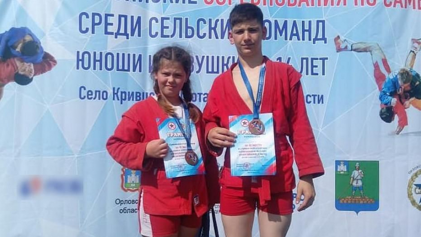 Таловские самбисты завоевали две бронзовые медали на всероссийских соревнованиях