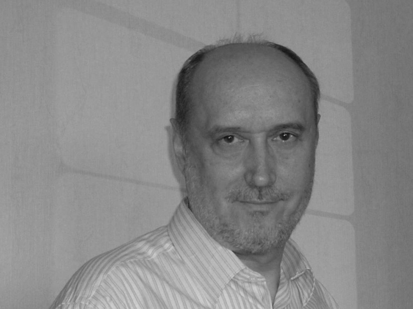 Заболевший коронавирусом писатель умер в Воронеже через несколько часов после поста о том, что идет на поправку