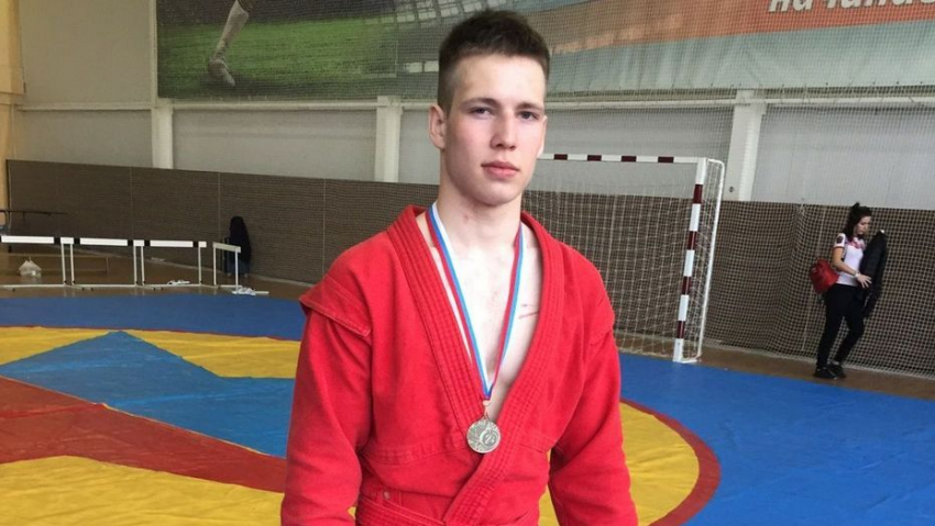 Таловские самбисты завоевали четыре медали на первенстве в Воронеже