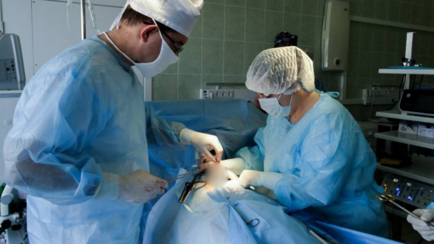 В Эртильском районе врачи спасли мужчину, который напоролся на забор