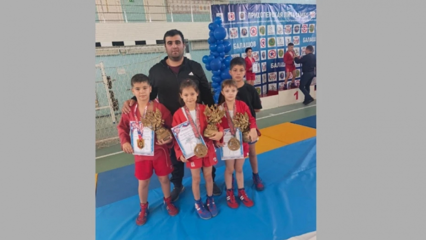 Спортсмены из Таловского района завоевали семь медалей на турнире по самбо
