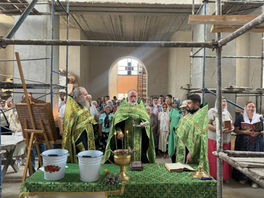 Жителей Бобровского района приглашают освятить куличи