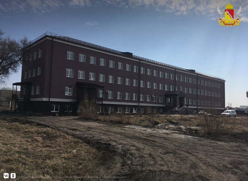 В Таловой продолжается ремонт психоневрологического диспансера