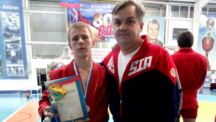 Таловский учитель завоевал «серебро» на Всероссийском турнире по самбо