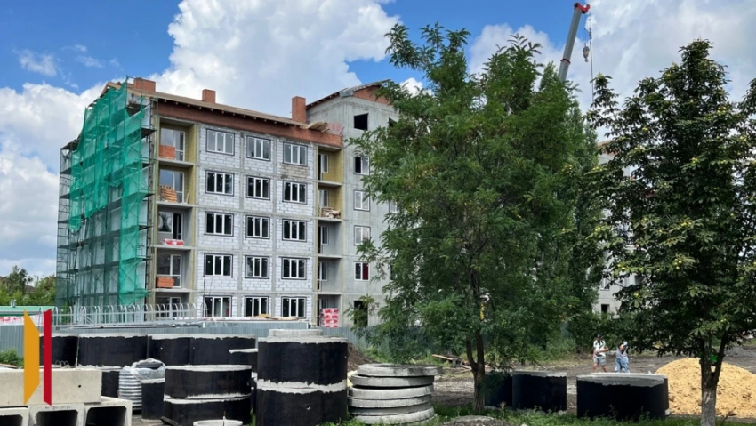 В Таловой благоустроят территорию у 5-этажной новостройки в переулке Ворошилова