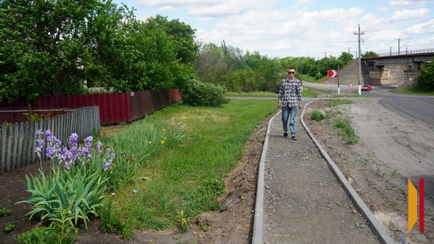 В Таловой на улице Чапаева проложат новый тротуар