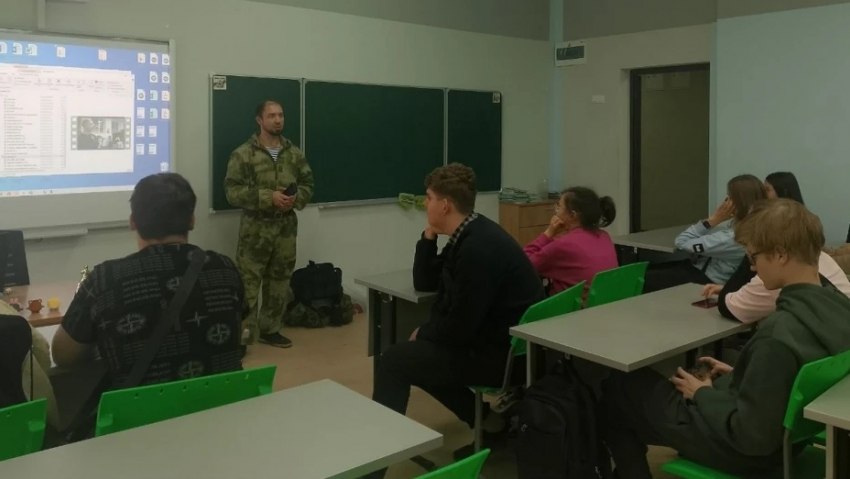 В Бобровском аграрно-индустриальном колледже заработал клуб «Оберег»